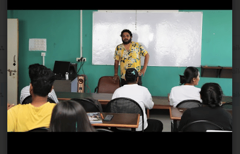 L J Institute of Media and Communications Ahmedabad Guest Session 3 photo 3